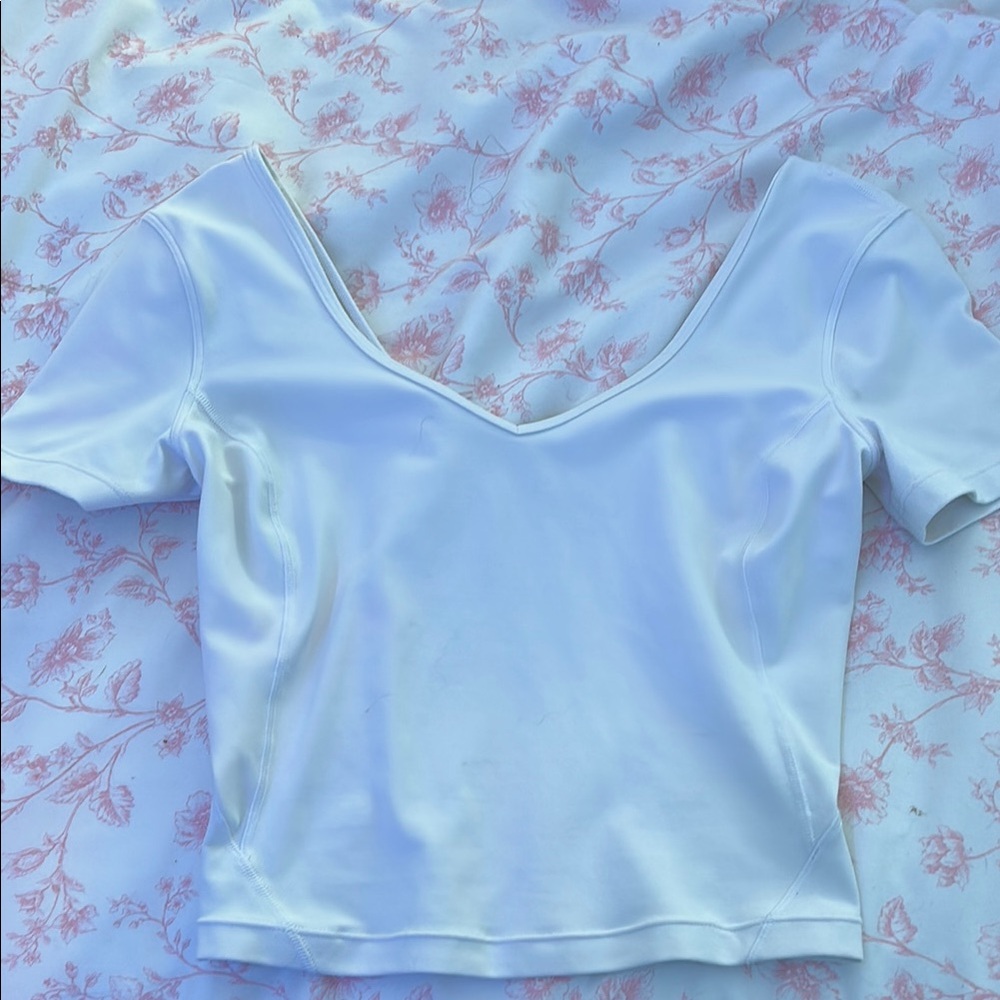 V neck lululemon athletic top